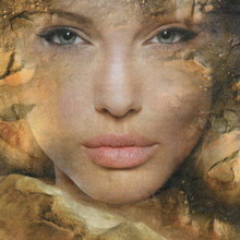 Анджелина Джоли на Марсе