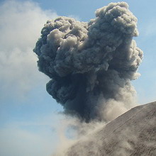 Вулкан Кракатау