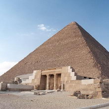 Кто и как строил пирамиду Хеопса?