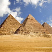 Фараоны присвоили Пирамиды?